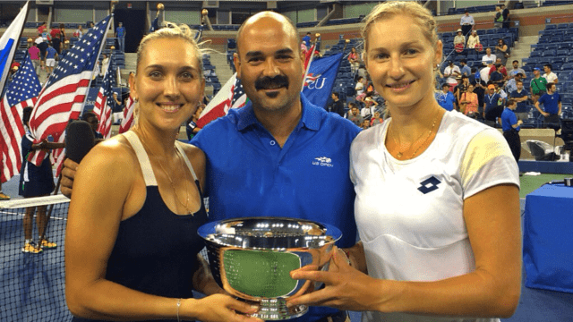 2014 US Open. Andy Taylor hosts the Doubles Trophy Presentation